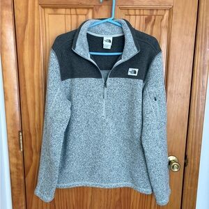 Men’s 1/4 Zip North Face Fleece